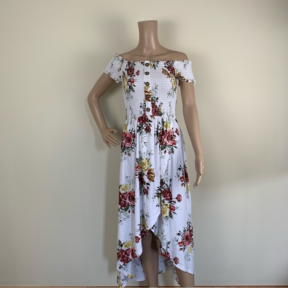 Women’s White Floral Stretchy Short Sleeved High Low Maxi Dress- Size Small